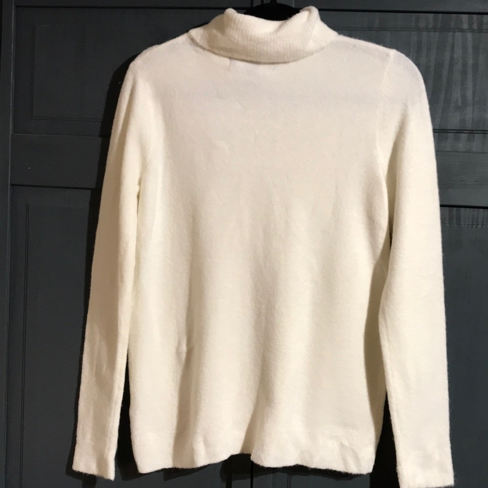 Turtle Neck Long Sleeve Sweater - Picture 2 of 4